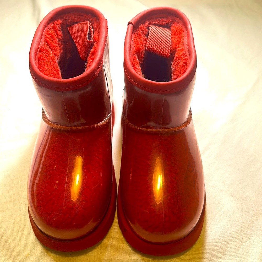 UGG Classic Clear Mini ll